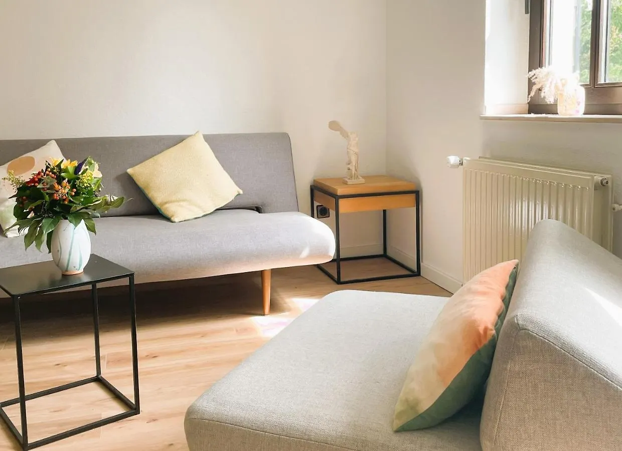 Daire Ruhige 3 Zimmer Wohnung Gut Angebunden Düsseldorf